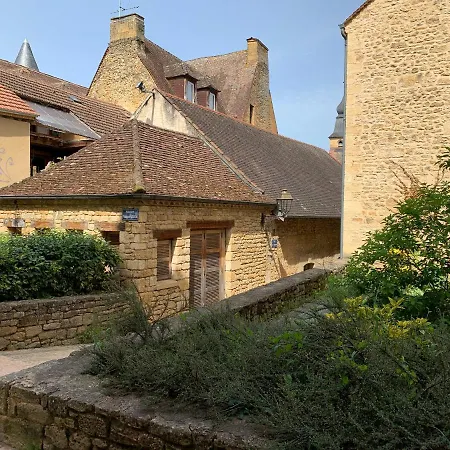 Beauvau - Numero 3 - Centre De *